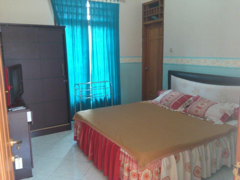 Tjahaja Baroe Syariah Mitra Reddoorz At Dukuh Kupang Hotel Сурабая Екстериор снимка
